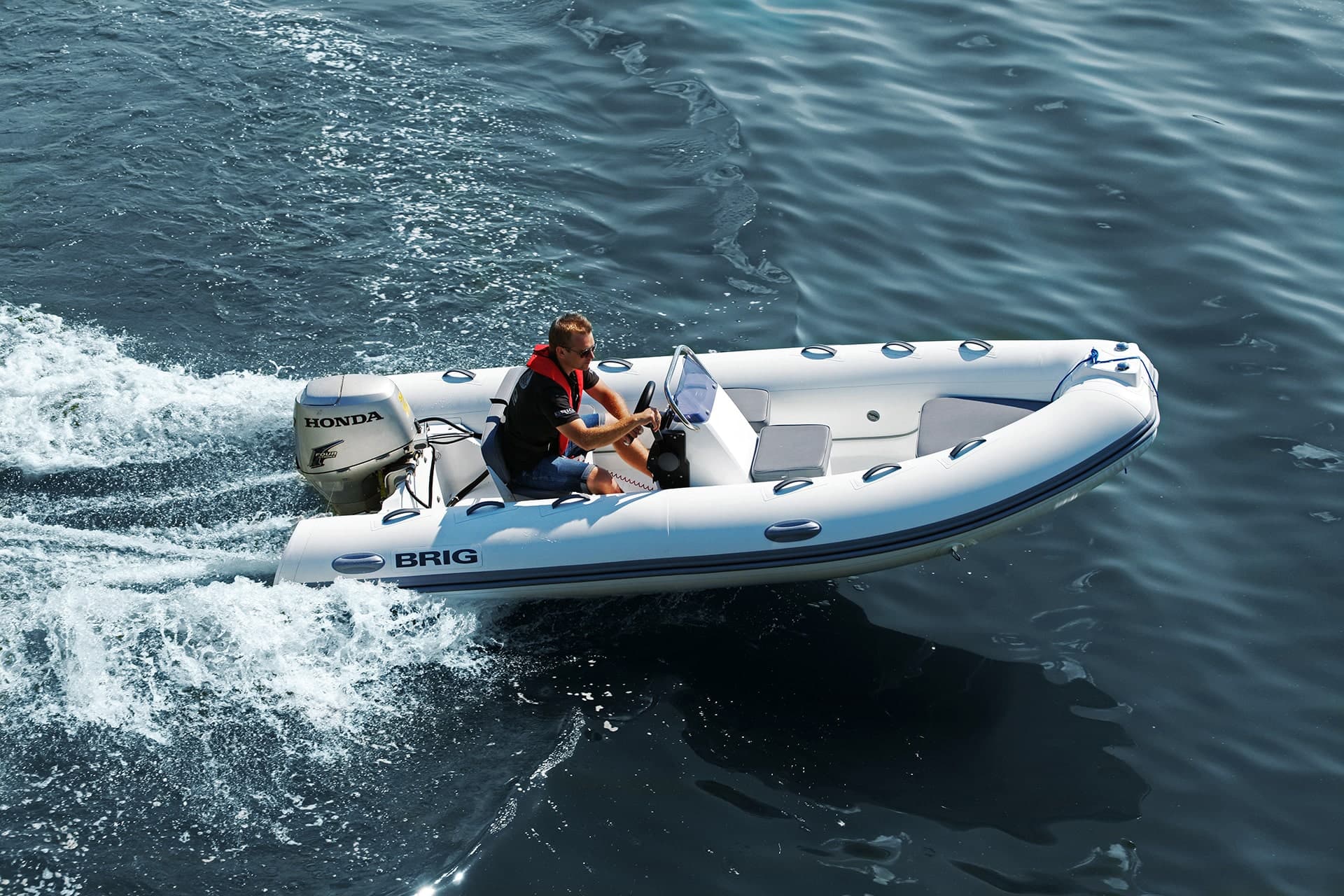 Brig Brig Falcon 420