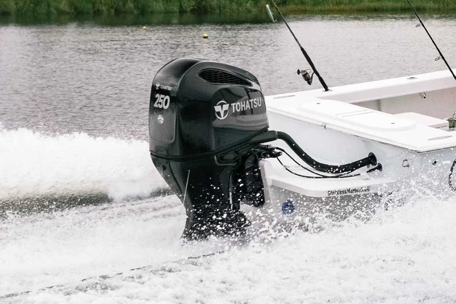 Tohatsu Tohatsu MFS250 250 HP Dıştan Takma Deniz Motoru