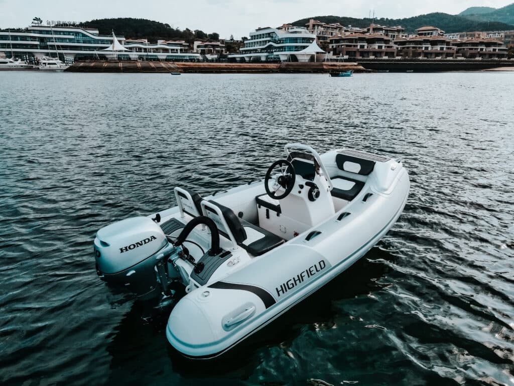 Highfield Sport 300